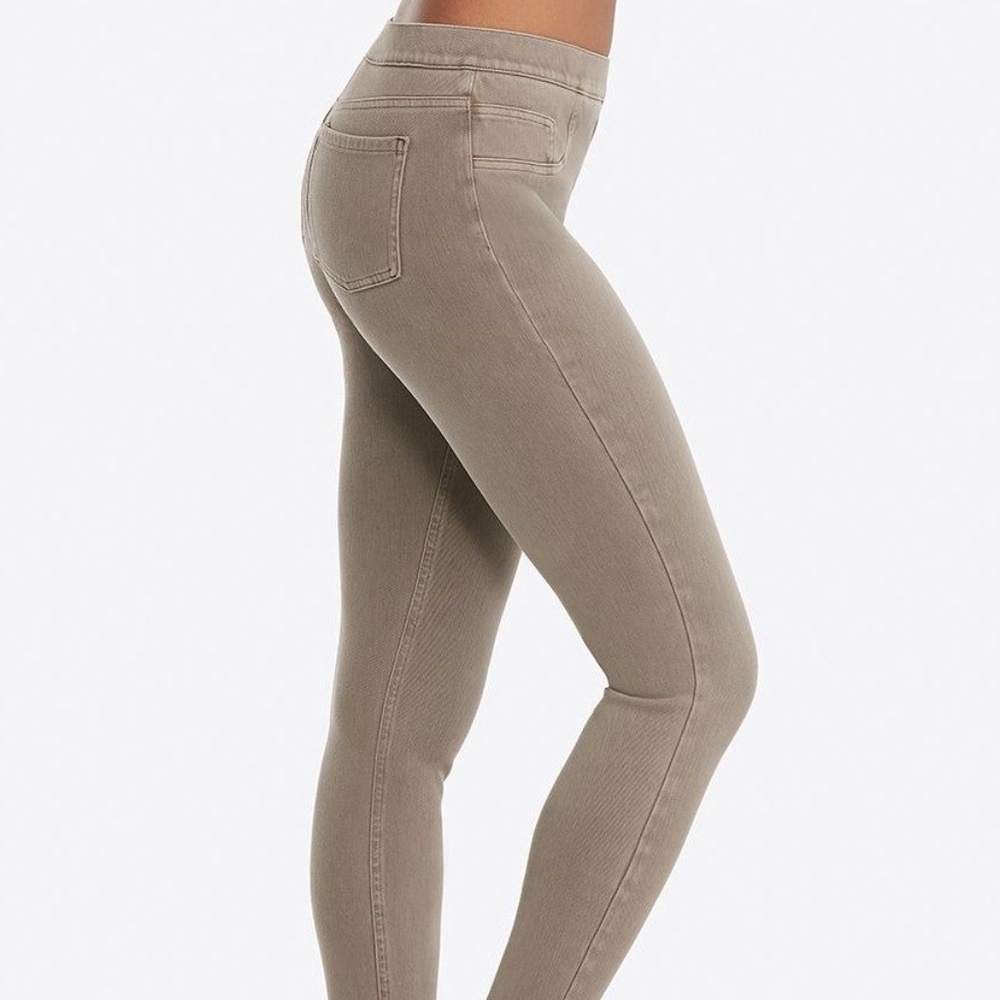 SPANX Jeanish Leggings (Earthy Taupe)